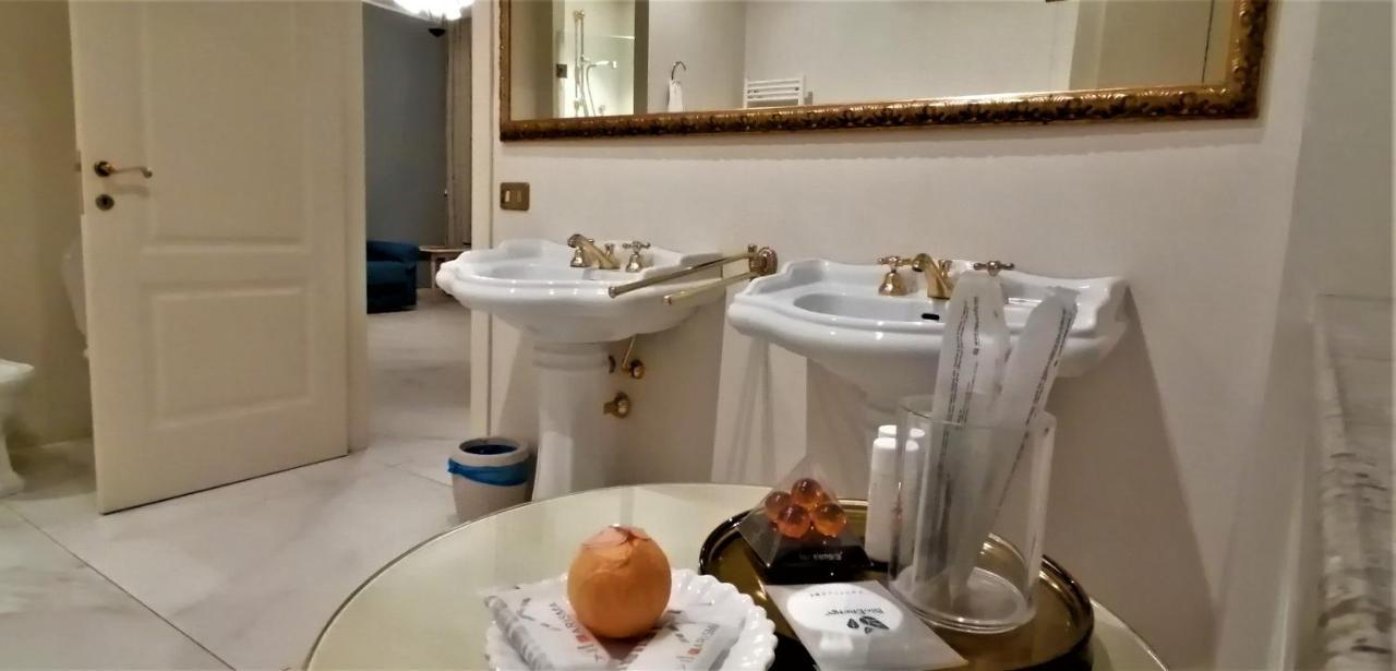 Mercanti Apts Via Passarella Milano Ngoại thất bức ảnh